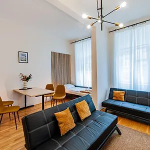 דירה My Apartment-vienna Familyroom, וינה