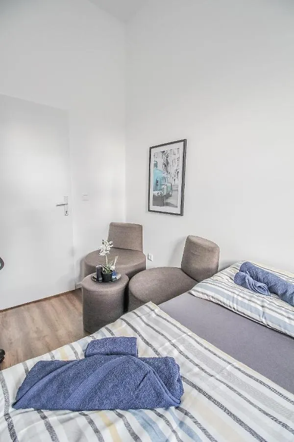 Apartment Superior Double Room Lv Vienna Austria